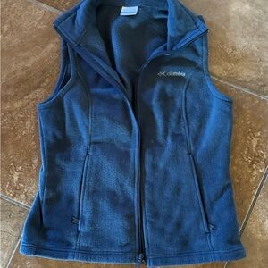 Columbia flannel vest